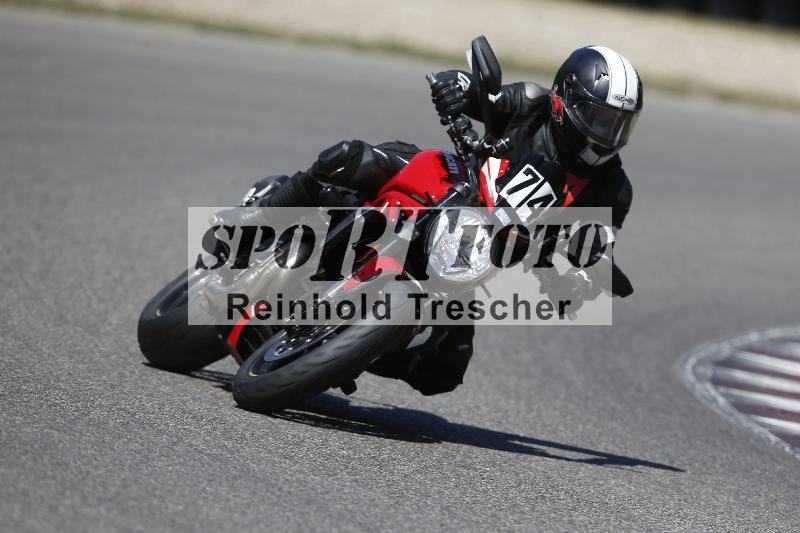 /36 08.08.2026  Pluess Motosport ADR/Einsteiger/74